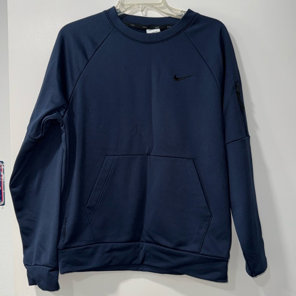 Nike Therma-fit
